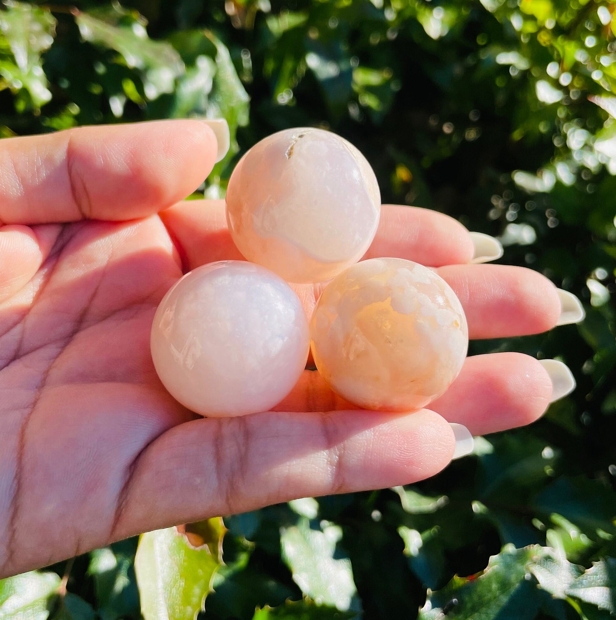 ホワイトカーネリアンフラワーアゲートスフィアロット（101.7G）：宝石