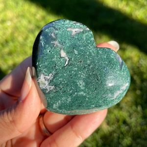 Tumbled Moss Agate Heart Crystal: Polished Gemstone (45-65MM) MAH6