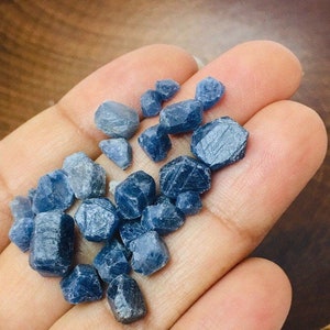 Raw Sapphire (10g) Sapphire - Sapphire Crystal - Sapphire Stone - Rough Sapphire - Sapphire Chips - Raw Crystals -Blue Sapphire Small Lot
