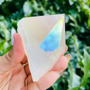 Angel AURA Quartz Point (254G) Clear Quartz Crystal Point Rainbow Crystal Gemstone Point Half Polished Half Raw Crystal