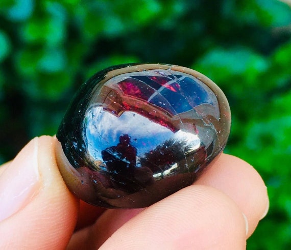 Red Garnet Crystal 1 Tumbled Red Garnet Stone LARGE Red Wine Garnet Natural  Dark Garnet Polished Gemstone Crystal 