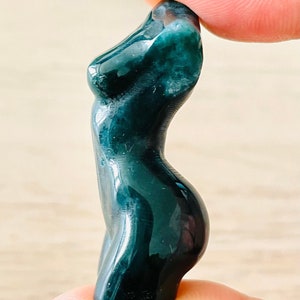 Ocean Jasper Female Body Carving: Mini Tumbled Crystal Gemstone
