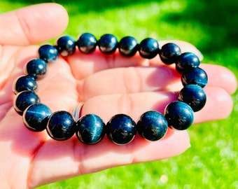 Blue Tiger's Eye Crystal Bracelet: Round Bead Gemstone