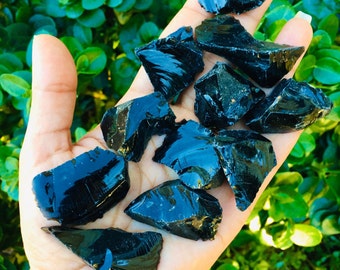 Cristallo di ossidiana grezza: pietra preziosa grezza extra piccola