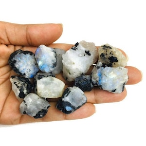 Raw Moonstone Crystal (100G) Rough Moonstone Rainbow Moonstone AA Moonstone Raw Crystals Natural Gemstones White Black