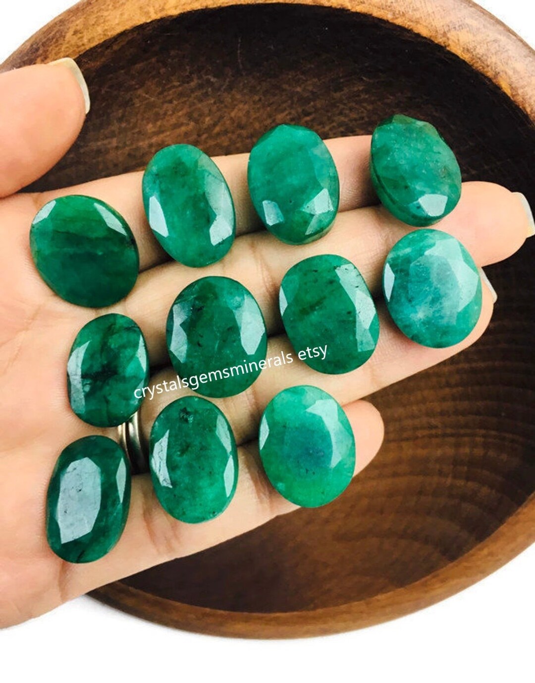 EMERALD Crystal 1 XS Faceted Green Emerald Crystal Oval Round Facet Tumbled Small Stone Mini