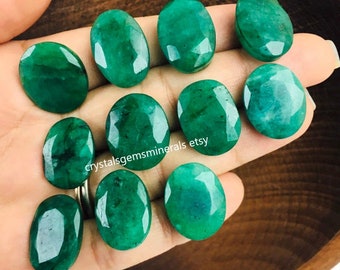 EMERALD Crystal (1) XS Faceted Green Emerald Crystal Oval Round Facet Tumbled Small Stone Mini Natural Gemstone Supply Jewelry