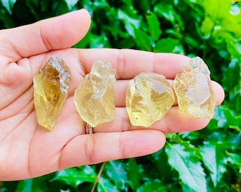 Raw Citrine Crystal: Light Yellow Rough Gemstone (20-50mm)