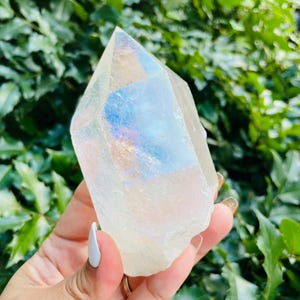 Angel AURA Quartz Point (426A) Clear Quartz Crystal Point Rainbow Crystal Gemstone Point Half Polished Half Raw Crystal