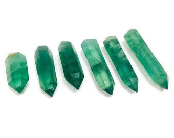 Green Fluorite Crystal Point: Gemstone Tower Wand (40-75 mm)