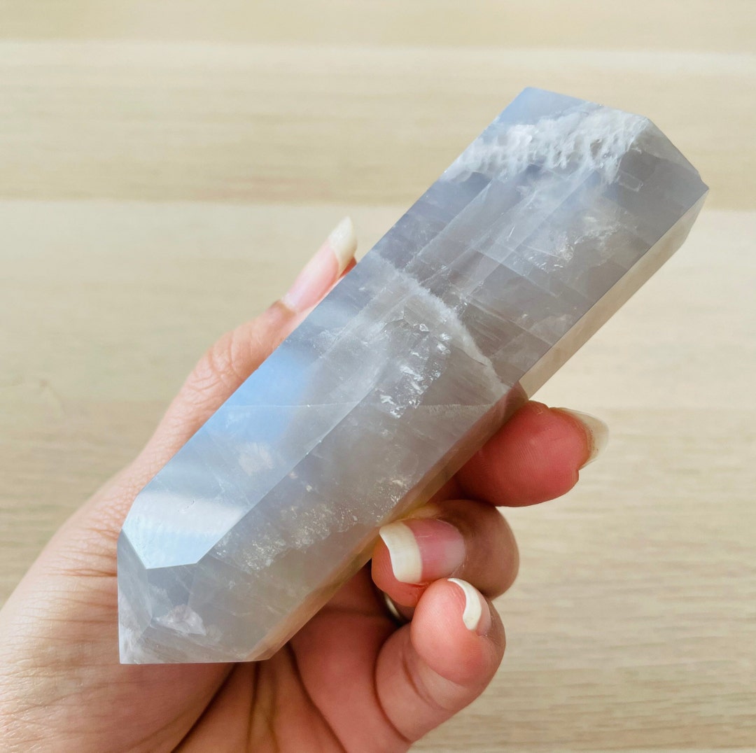 ブルーローズクォーツクリスタルポイントタワー（181.8G） - Etsy 日本