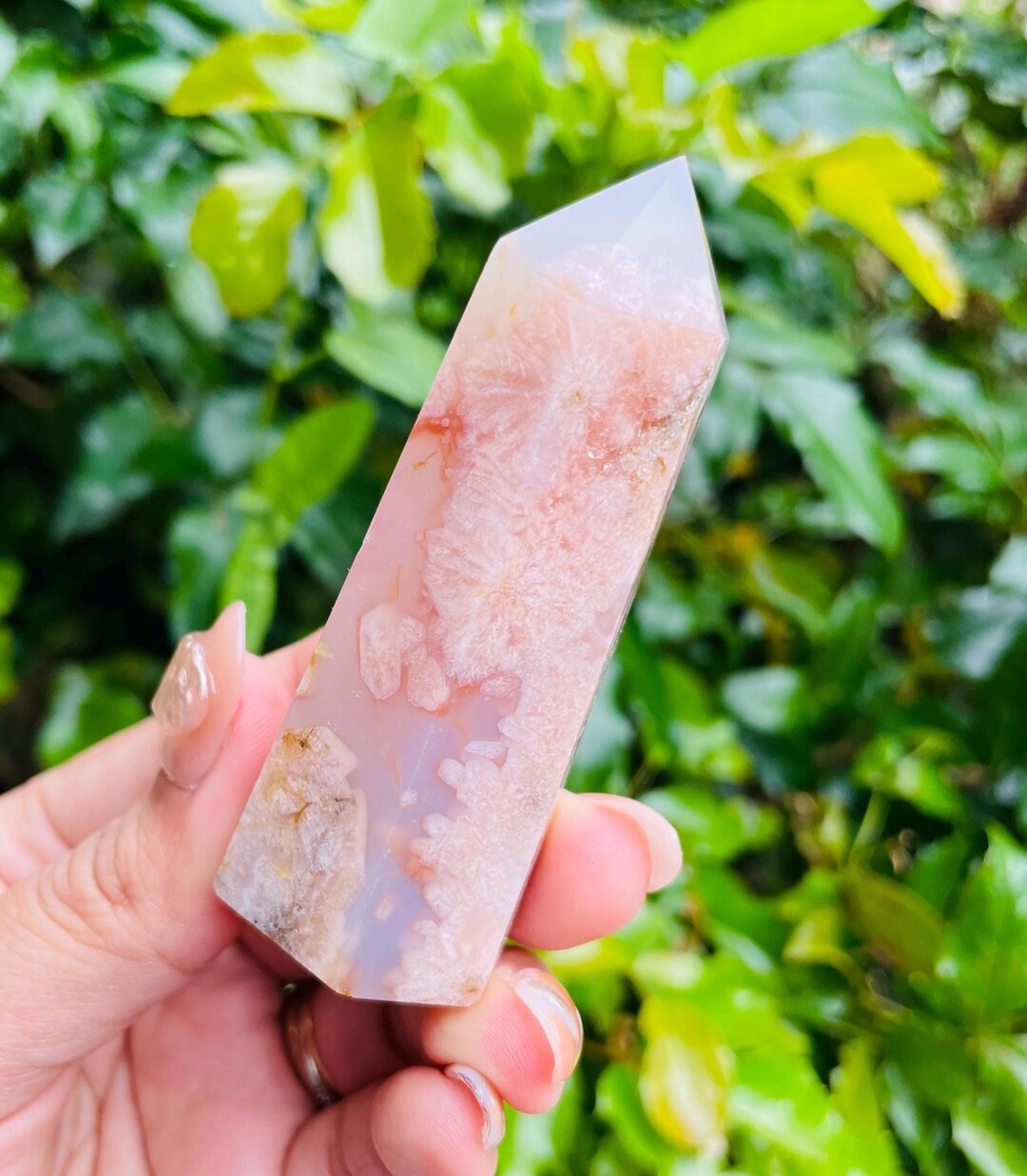 ピンクフラワーアゲート水晶ポイント：桜の塔（86.1G） - Etsy 日本