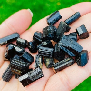 High Grade Raw Black Tourmaline Crystal (50G) Rough Tourmaline SCHORL Etched (XS) Raw Crystal Lot, High Quality Shiny Tourmaline Pakistan