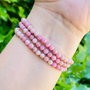 Mini Rosa Rhodonit Kristall Armband: Runder Edelstein Perlen Schmuck Bild 5