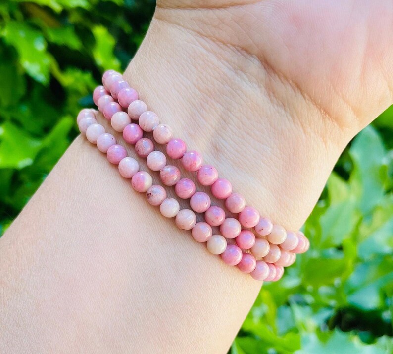 Mini Rosa Rhodonit Kristall Armband: Runder Edelstein Perlen Schmuck Bild 5