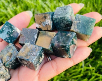 Cubo de cristal de ágata musgosa: piedra preciosa de jaspe verde pulida (18-25 mm)