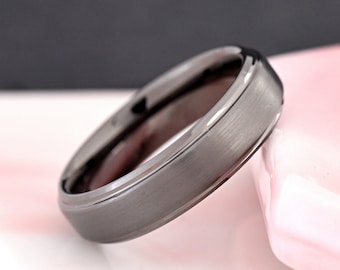 6mm Brushed Center Gray Gunmetal Tungsten Carbide Wedding Band Laser Engraving Couples Anniversary Gift Promise Ring Minimalist Jewelry