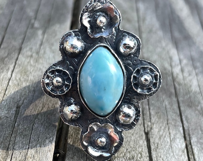 925 silver ring with a Larimar from the Dominican Republic adjustable size suitable for all sizes for women or men