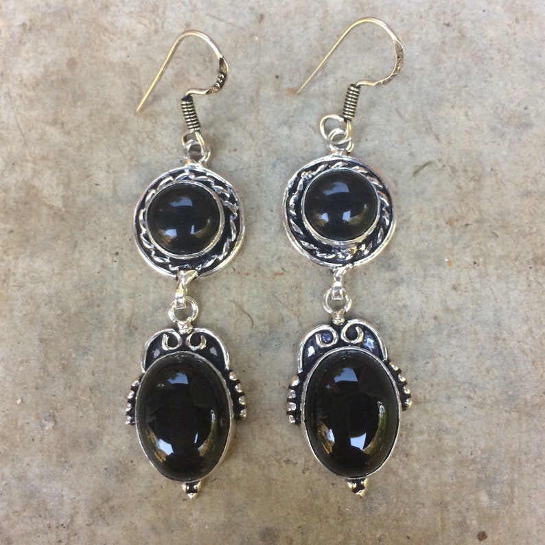 Onyx and silver dangle earrings boho-chic earrings Vintage silver and onyx earrings Bohemian earrings