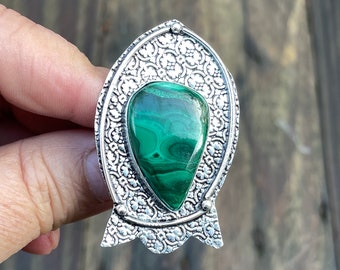 925 silver ring, malachite ring, ring size 55 or 7.25US, boho style ring, big ring, green stone ring, big stone ring