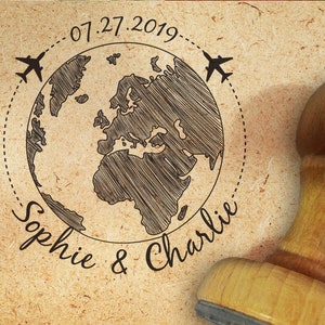 WEDDING STAMP, Rubber Stamp Name and Date, Save the Date Wedding Stamp, Custom Stamp, Invite Stamp, World Map Planes, Stempel Hochzeit imagem 1