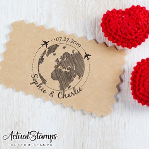 WEDDING STAMP, Rubber Stamp Name and Date, Save the Date Wedding Stamp, Custom Stamp, Invite Stamp, World Map Planes, Stempel Hochzeit imagem 7