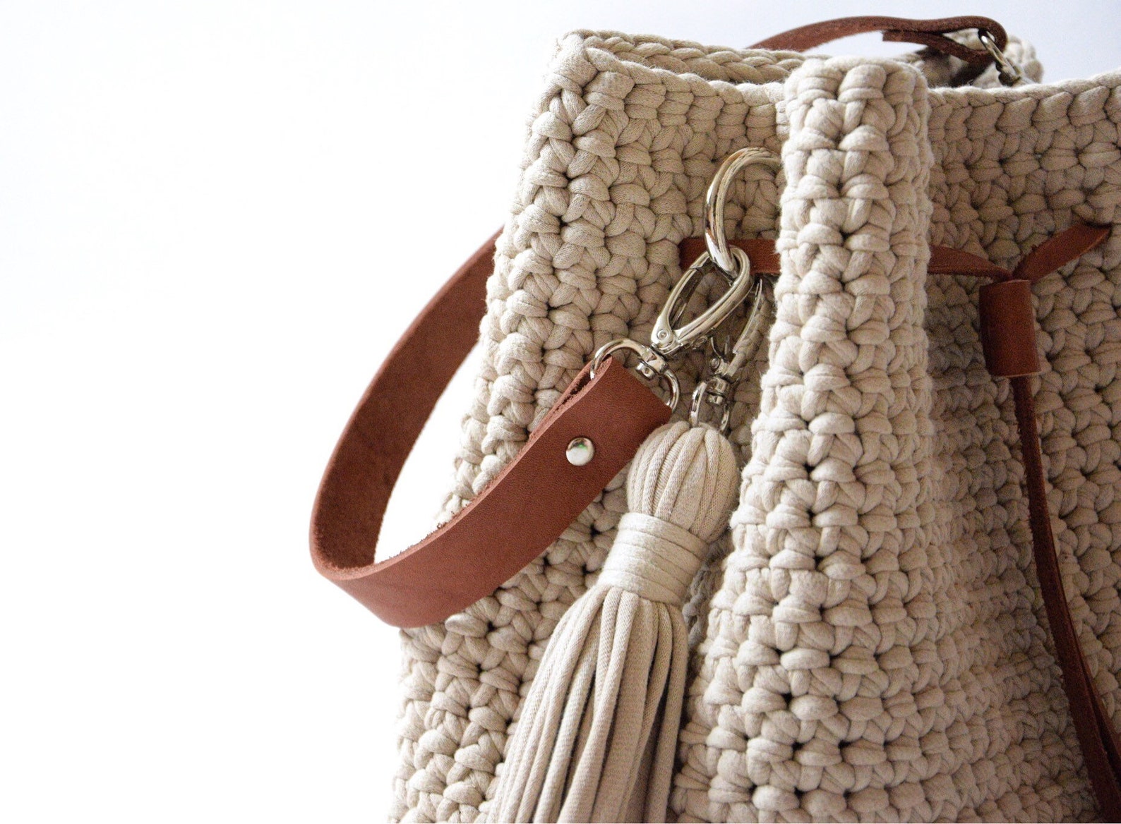 Crochet bucket bag Boho bag with tassel Everyday handbag Woven Etsy