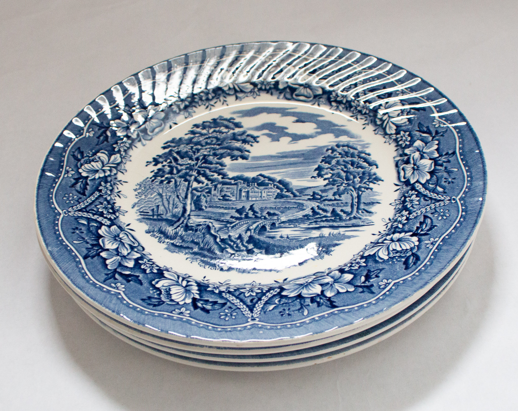 Old Blue 割引 Castle日本製ブルーアンドホワイトのテーブルウェア