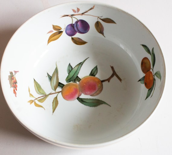 Royal Worcester 'evesham' Large Serving Bowl or Fruit Bowl