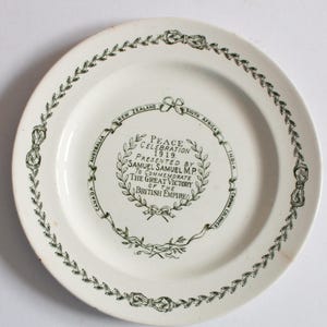Bisto England &#39;Peace Celebration 1919&#39;  WW1 Commemorative Plate, Antique WW1 Memoribilia