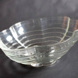 Vintage Pressed Glass Serving Bowl, Retro Glass Fruit Bowls, Vintage Glass Bowls image 3