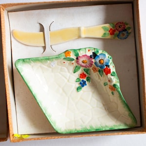 Crown Devon Floral Majolica Dish and Knife in Original Box, Vintage Crown Devon China