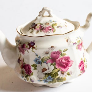 Arthur Wood & Son Vintage Floral Teapot, Vintage Teatime