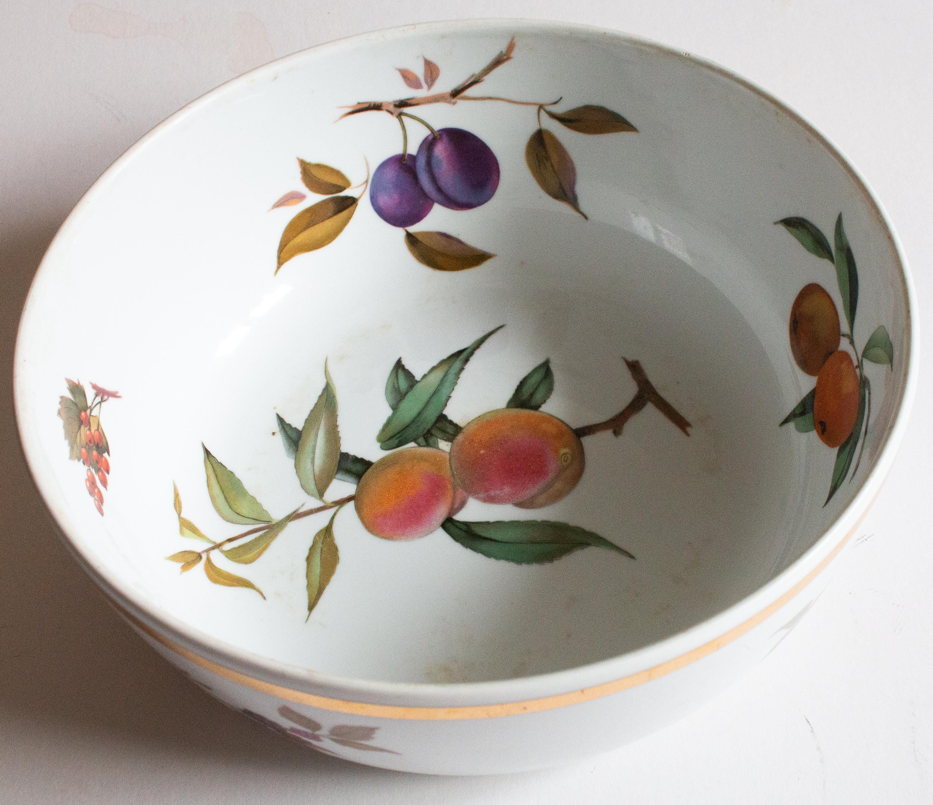 Royal Worcester 'evesham' Large Serving Bowl or Fruit Bowl