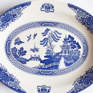 English Ironstone Pottery Blue and White Transferware 'Willow' Small Oval Platter, Vintage Willow Pattern China, EIT China
