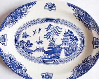 English Ironstone Pottery Blue and White Transferware 'Willow' Small Oval Platter, Vintage Willow Pattern China, EIT China