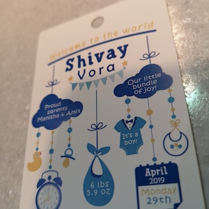 Annonce de naissance moderne, carte de bébé, annonce faite sur commande de bébé, remerciement personnalisé pour des cadeaux de bébé, carte de mithai de bébé ou de bébé de fille