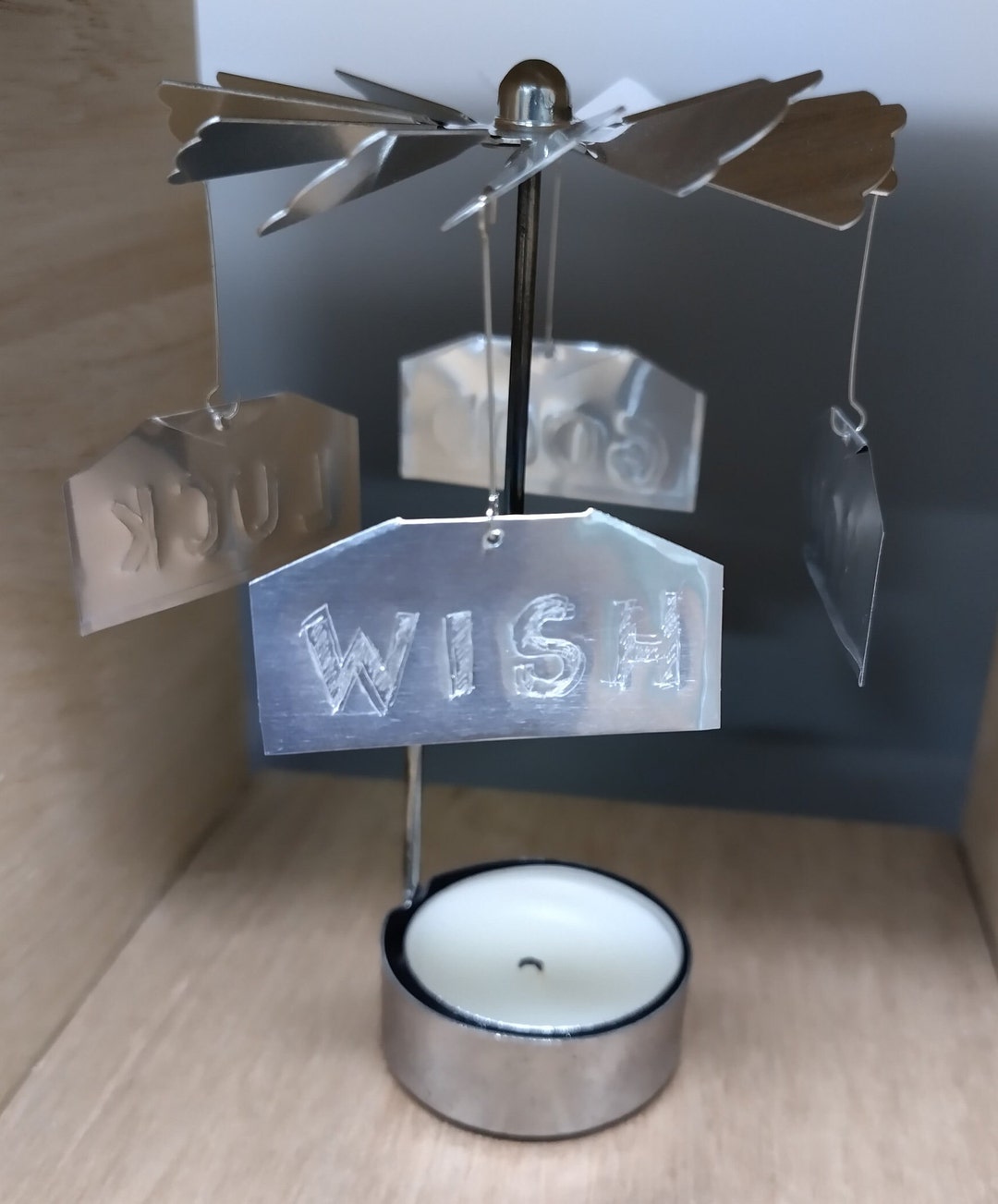 Rotary Spinning Tea Light Carousel Candle Holder Greeting Words