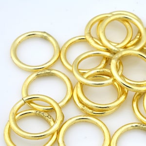 10mm - 35pc Gold jump rings, gold color enamel closed jump rings for jewelry making - Bulk Jumprings -16 Gauge AWG