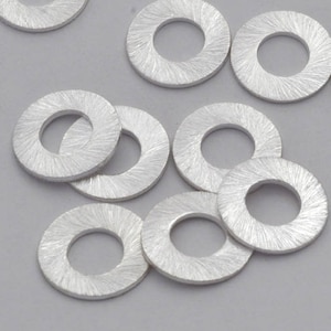 14mm Round silver plated brushed finish washer link beads, 14 pieces