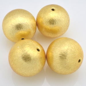 14mm -4pc Round gold balls spacer beads brushed finish beads for necklaces, large round seem less gold plated beads for bracelets