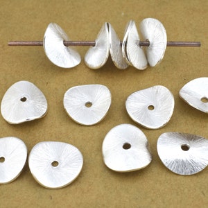 12mm - 14pcs Silver Wavy Disc Spacer Beads, Brushed finish silver plated potato chips spacers findings, wafer spacers, disk spacers
