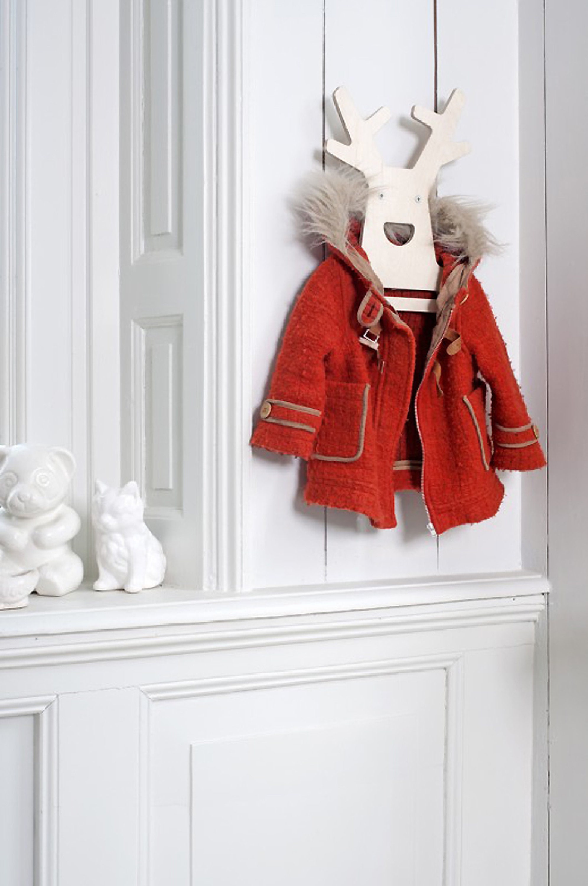 Kids Coat Deer Hanger ,baby Rack, Wooden Coat Racks, Wooden Hooks, Wall