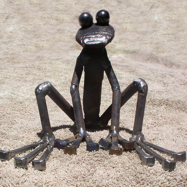 Railroad Spike Frog - Horseshoe Nail Art - Garden Art - Recycled Metal Frog - Garden Sculpture - Frog - Toad - Pond Art - Aquatic Art