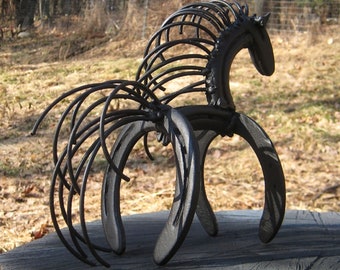 Horse Statue, Horseshoe Decor, Horseshoe Art, Horse Gift, Equestrian Gift, Horse Decor, Horse Sculpture, Horse shoe Art, Unique, Custom