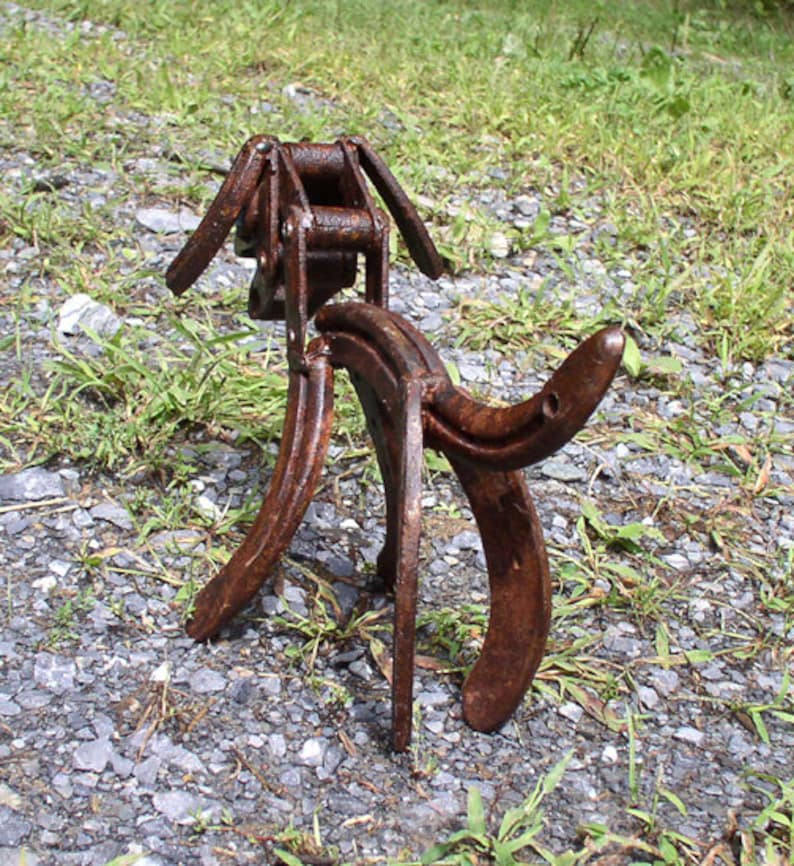 Horseshoe Art Dog Sculpture: Recycled Metal Welded Art Decor image 7