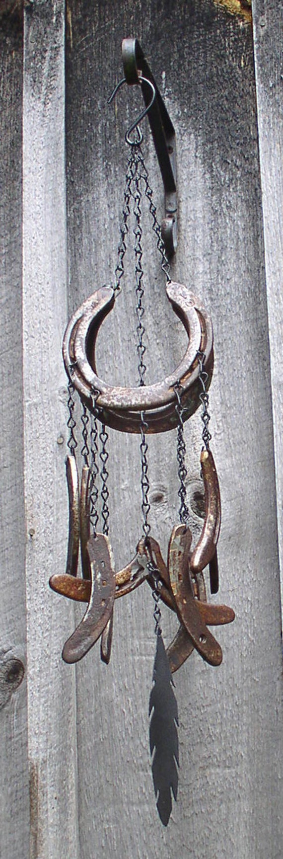 Horseshoe Wind Chime Decor / Repurposed Horseshoes / Rustic Horseshoe Art /  Horseshoe Art / Horseshoe Decor / Garden Art / Dream Catcher 