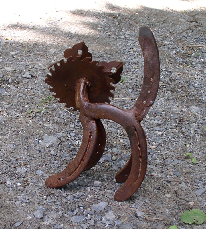 Cat Sculpture Metal Cat Horseshoe Decor Horseshoe Art Cat Etsy Canada