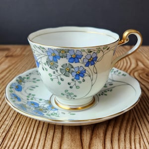 1930&#39;s Hand-Painted Trent Art Deco Floral Design Bone China Tea Cup & Saucer Made In England Radfords Fenton