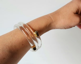 Vintage Lucite Spiral Coil Wrap Bangle Bracelet
